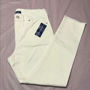 Women's white Jeans
